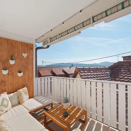 別荘 Altstadthaus Burkheim